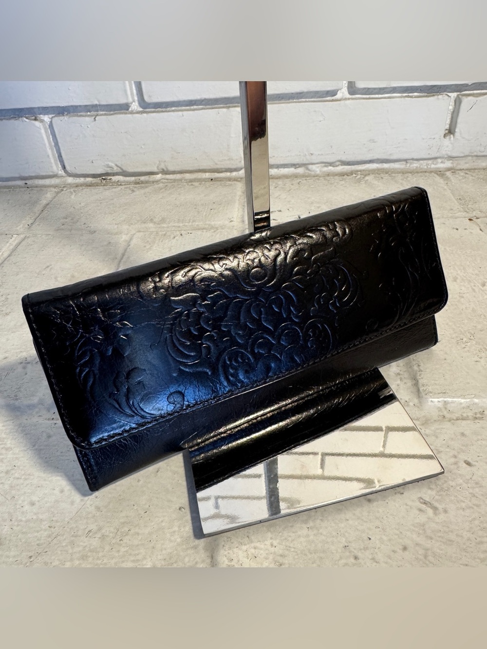 HOBO Black Embossed Genuine Leather Continental Wallet Key Ring Like New